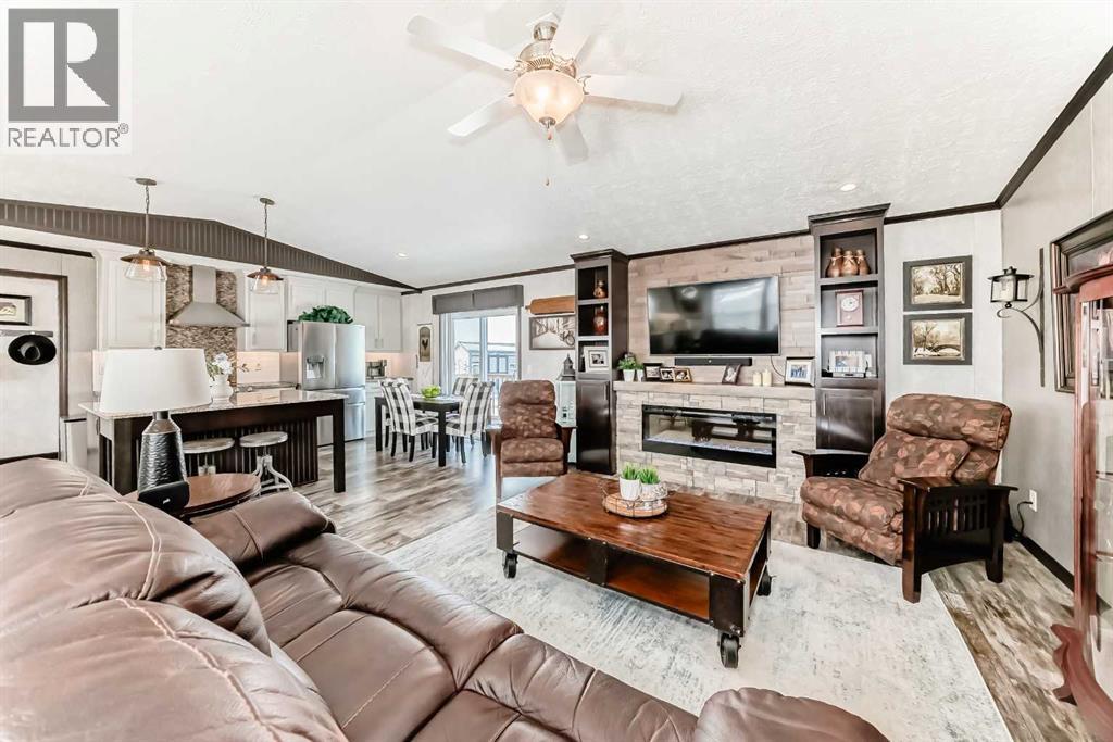 131, 15 Mackenzie Ranch Way, Lacombe, Alberta  T4L 0B4 - Photo 4 - A2290218