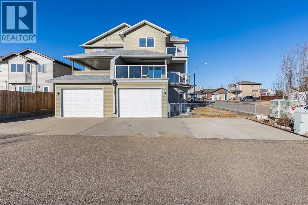 137 Ranchlands Boulevard Ne, Medicine Hat, Alberta  T1C 0E2 - Photo 49 - A2284184