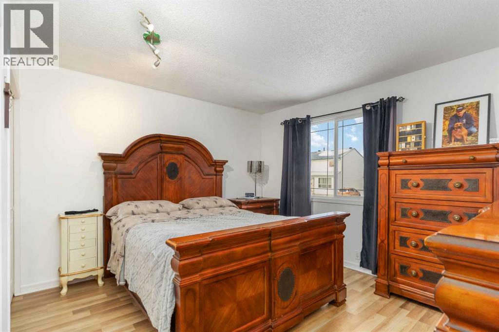 202 Bird Crescent, Fort Mcmurray, Alberta  T9H 4T3 - Photo 15 - A2284726