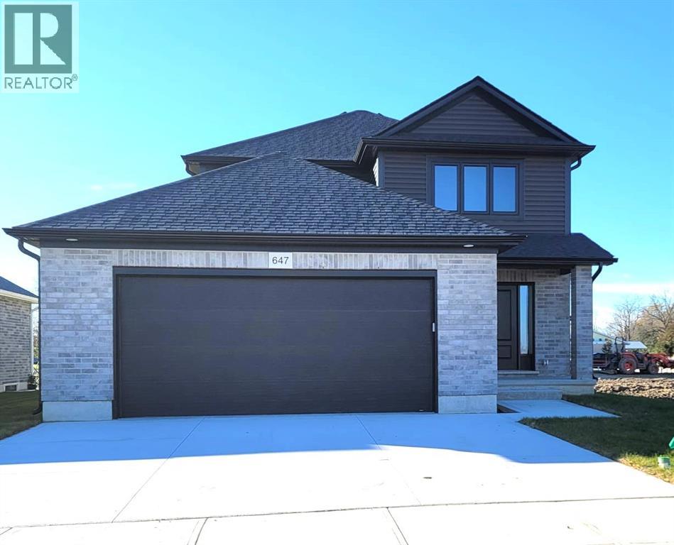 647 Ketter Way, Plympton-Wyoming, Ontario  N0N 1T0 - Photo 1 - 26006800