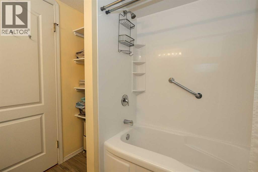 16 Durand Crescent, Red Deer, Alberta  T4R 3A6 - Photo 25 - A2291527