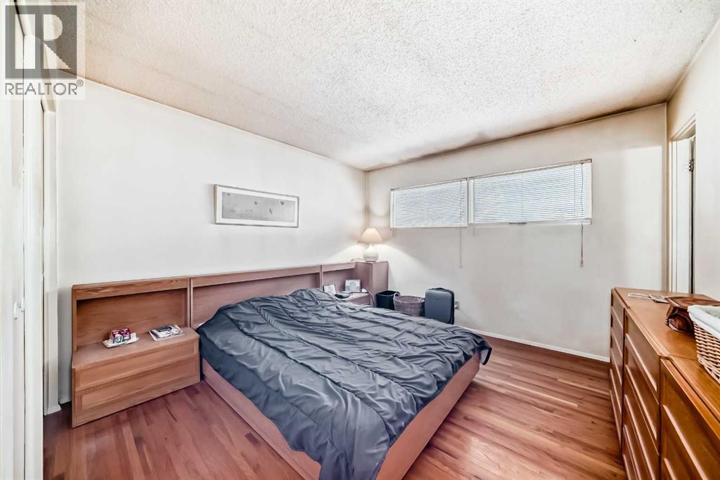 844 Lake Ontario Drive SE, Calgary, Alberta  T2J 3K1 - Photo 19 - A2286791