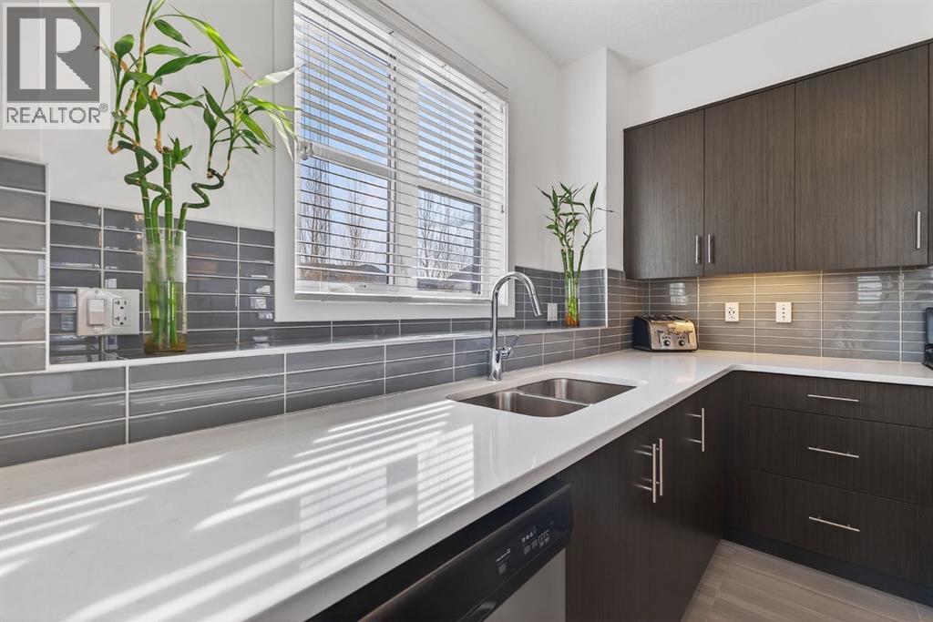 252 Walden Path Se, Calgary, Alberta  T2X 4C4 - Photo 7 - A2290911