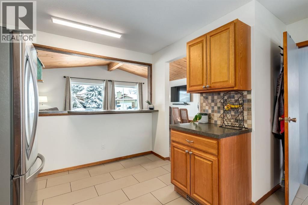 108 Westheights Close, Didsbury, Alberta  T0M 0W0 - Photo 11 - A2293687