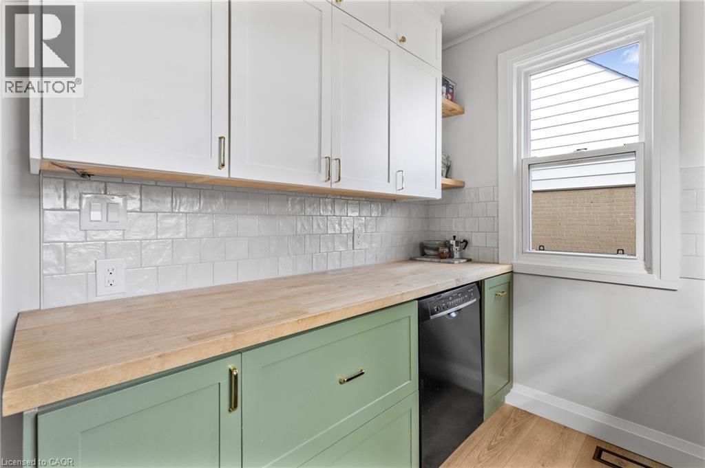 191 East 11th Street, Hamilton, Ontario  L8A 3T5 - Photo 12 - 40816803