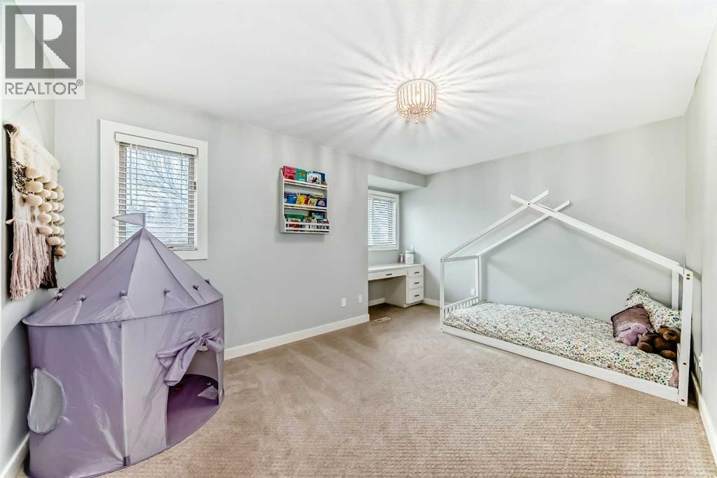 47 Canterbury Court SW, Calgary, Alberta  T2W 6C2 - Photo 31 - A2294234