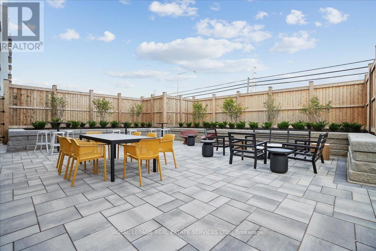 202 - 1440 Clarriage Court, Milton, Ontario  L9T 2X5 - Photo 28 - W12964238