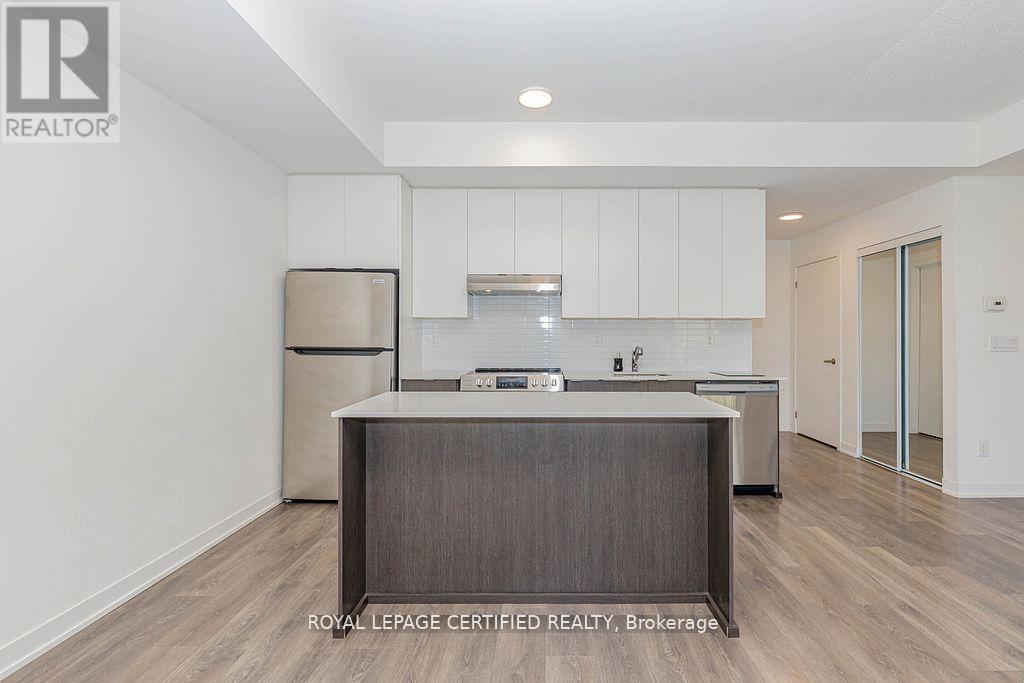 203 - 90 Canon Jackson Drive, Toronto, Ontario  M6M 0C1 - Photo 17 - W12964272