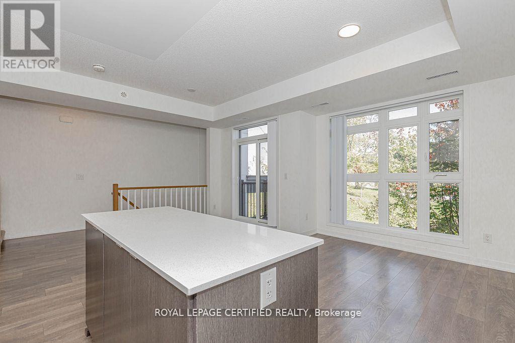 203 - 90 Canon Jackson Drive, Toronto, Ontario  M6M 0C1 - Photo 21 - W12964272