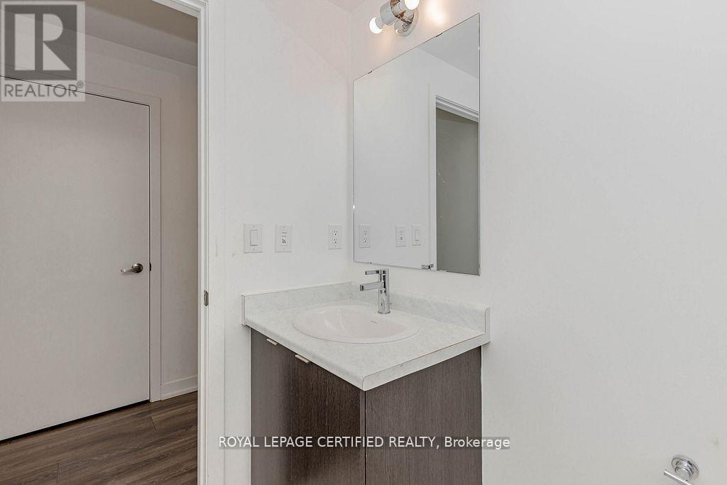 203 - 90 Canon Jackson Drive, Toronto, Ontario  M6M 0C1 - Photo 24 - W12964272