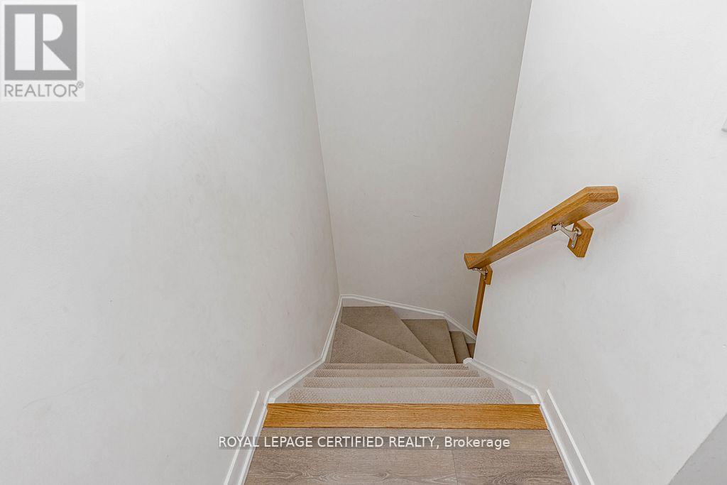 203 - 90 Canon Jackson Drive, Toronto, Ontario  M6M 0C1 - Photo 27 - W12964272