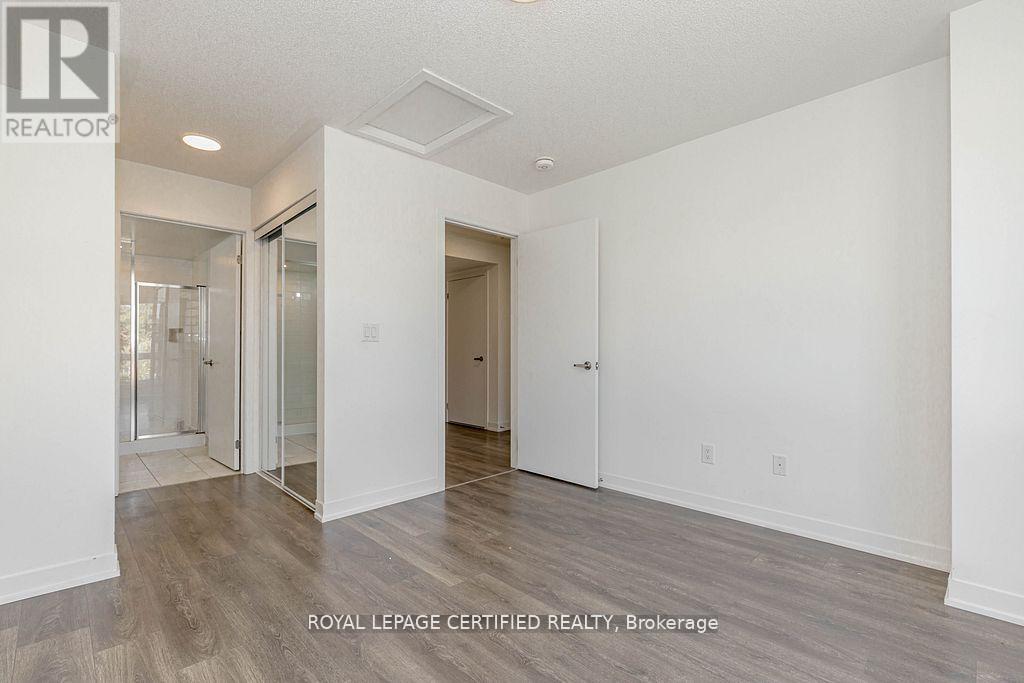 203 - 90 Canon Jackson Drive, Toronto, Ontario  M6M 0C1 - Photo 31 - W12964272