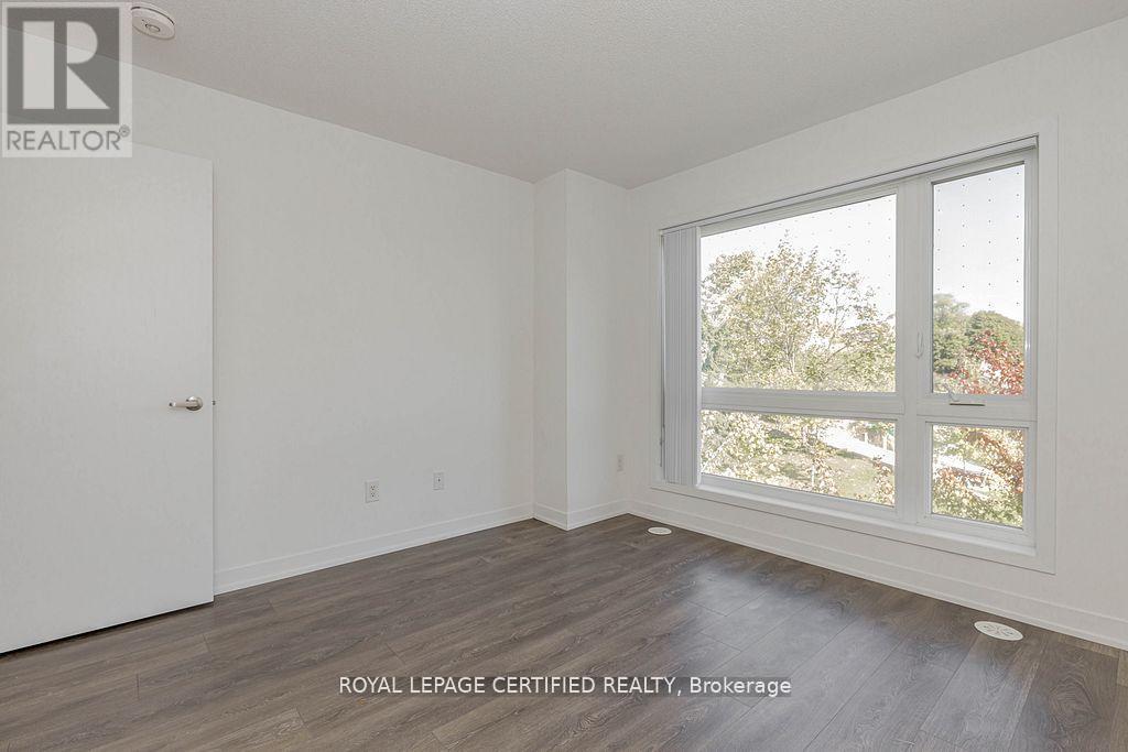 203 - 90 Canon Jackson Drive, Toronto, Ontario  M6M 0C1 - Photo 32 - W12964272