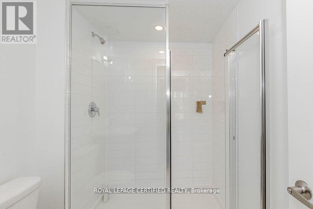 203 - 90 Canon Jackson Drive, Toronto, Ontario  M6M 0C1 - Photo 36 - W12964272