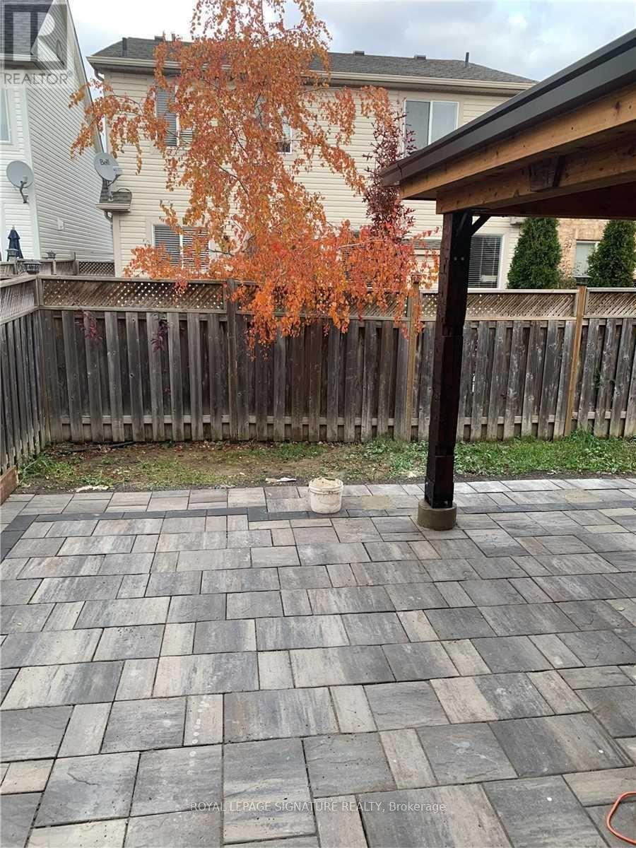 786 Irving Terrace, Milton, Ontario  L9T 6H2 - Photo 20 - W12964310