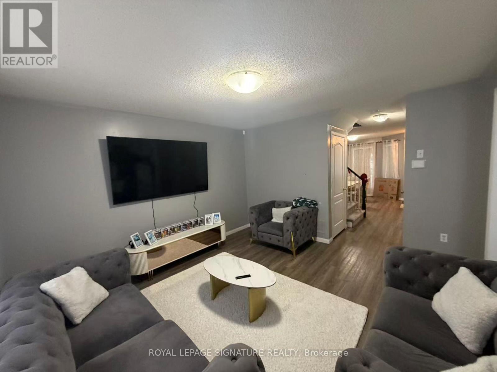 786 Irving Terrace, Milton, Ontario  L9T 6H2 - Photo 6 - W12964310