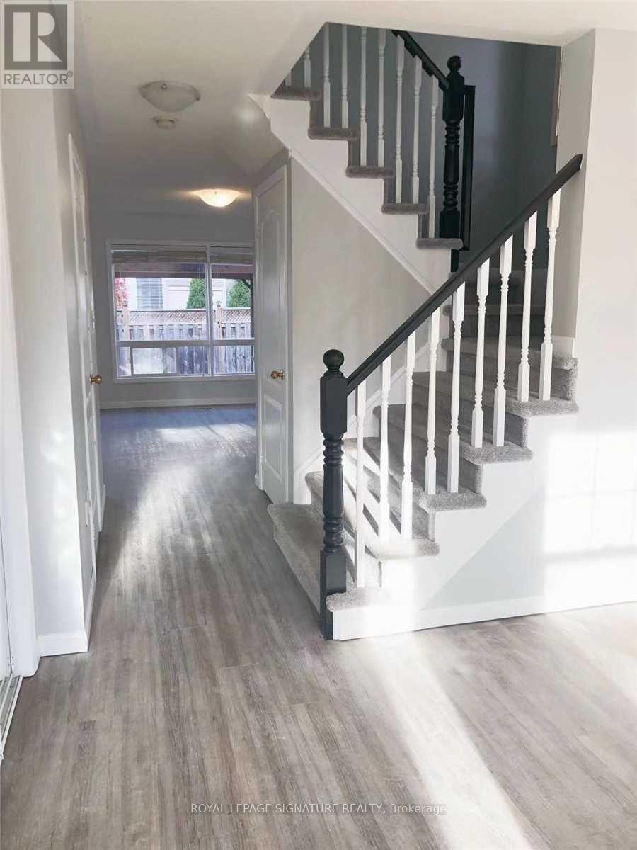 786 Irving Terrace, Milton, Ontario  L9T 6H2 - Photo 8 - W12964310