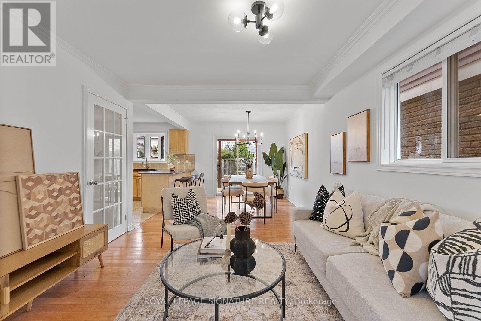 4046 Tea Garden Circle, Mississauga, Ontario  L5B 2W6 - Photo 10 - W12964332