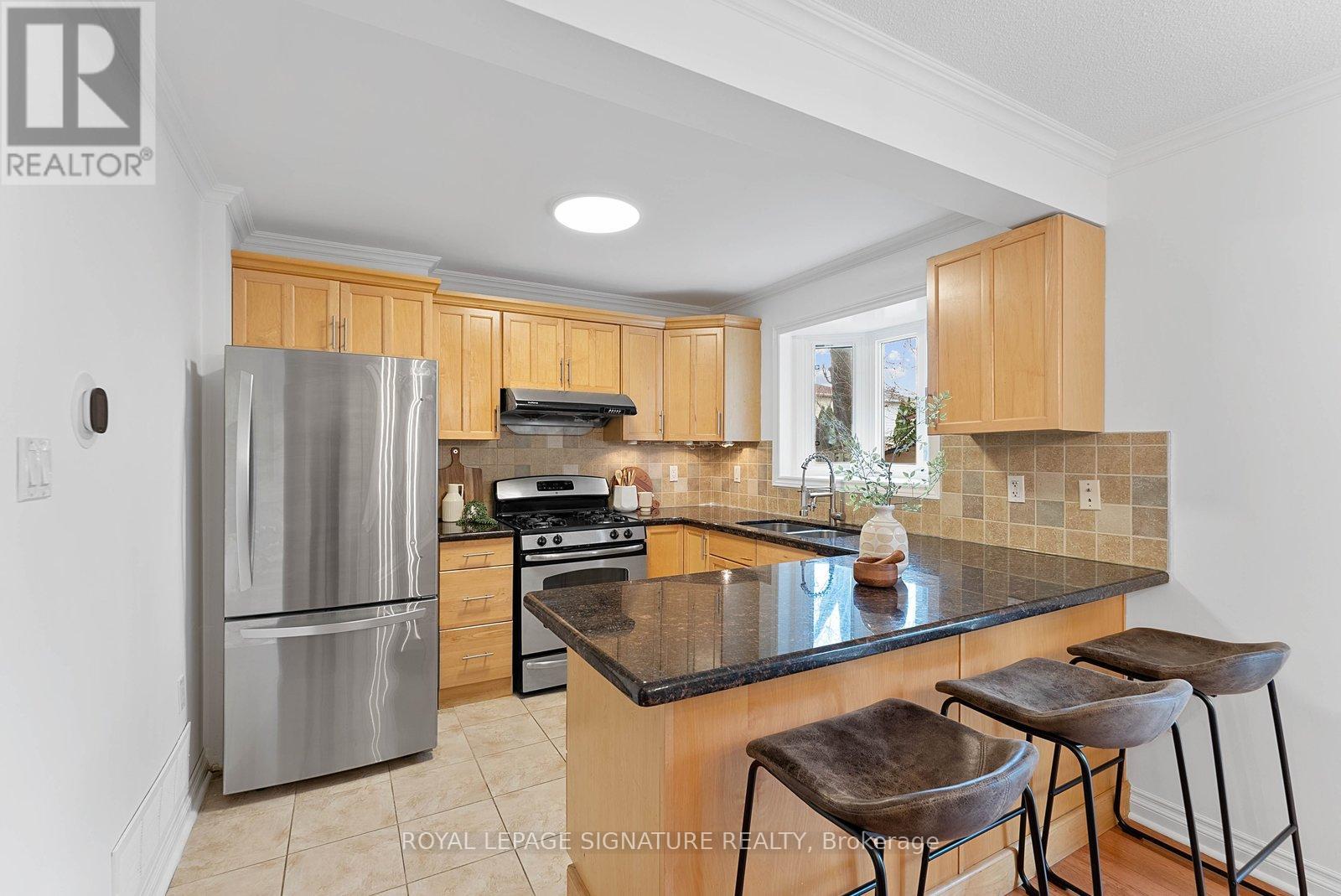 4046 Tea Garden Circle, Mississauga, Ontario  L5B 2W6 - Photo 15 - W12964332