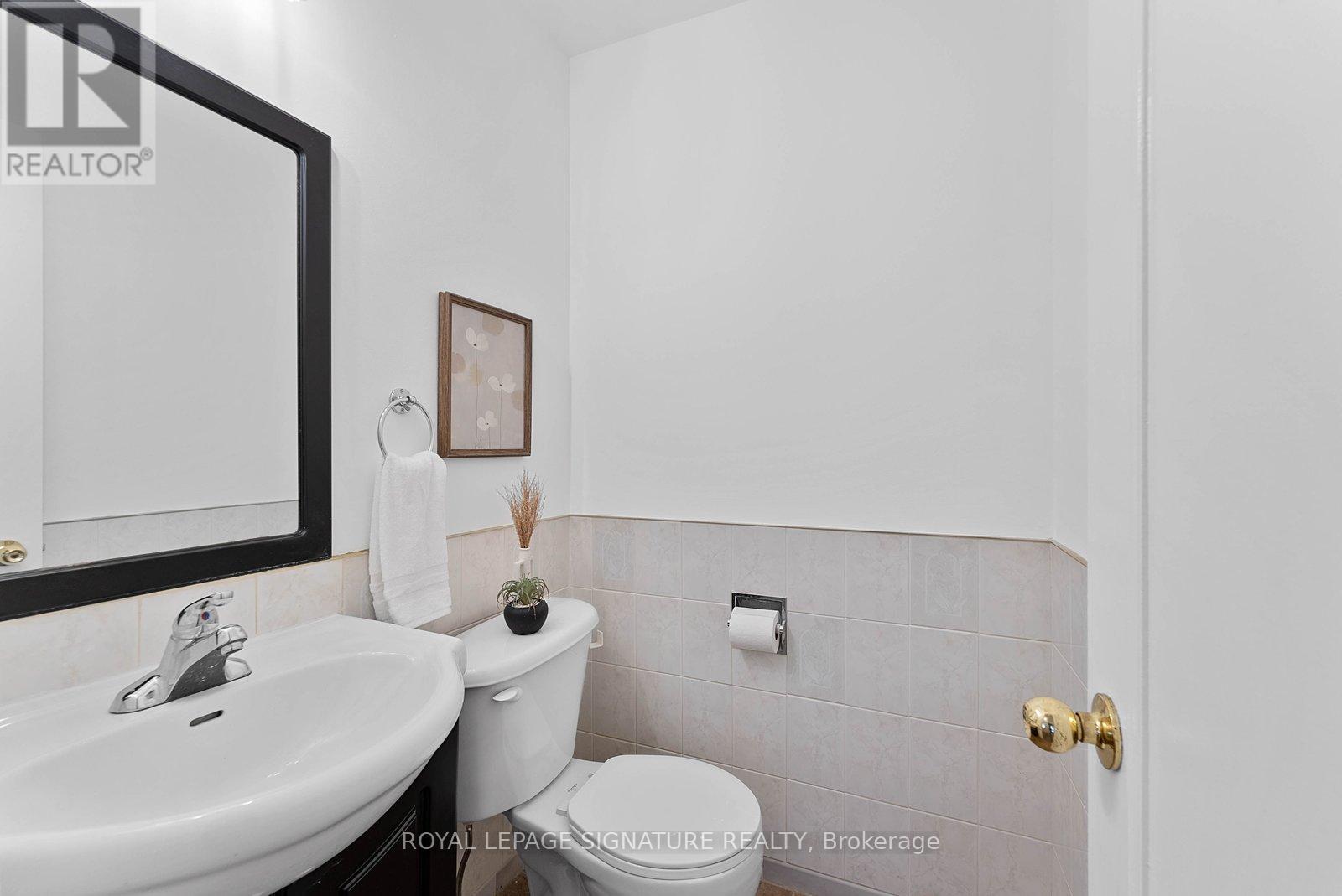 4046 Tea Garden Circle, Mississauga, Ontario  L5B 2W6 - Photo 21 - W12964332