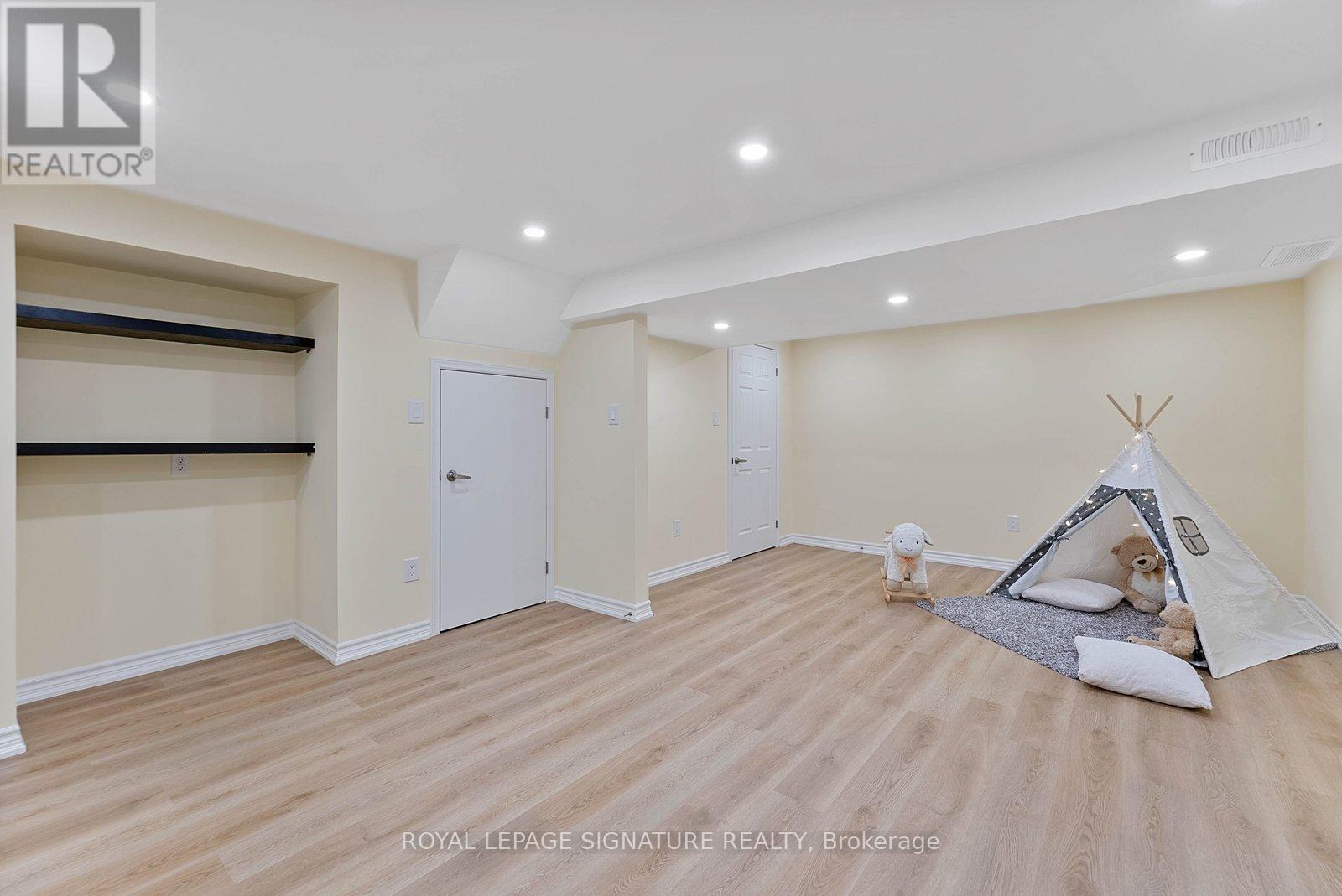 4046 Tea Garden Circle, Mississauga, Ontario  L5B 2W6 - Photo 39 - W12964332