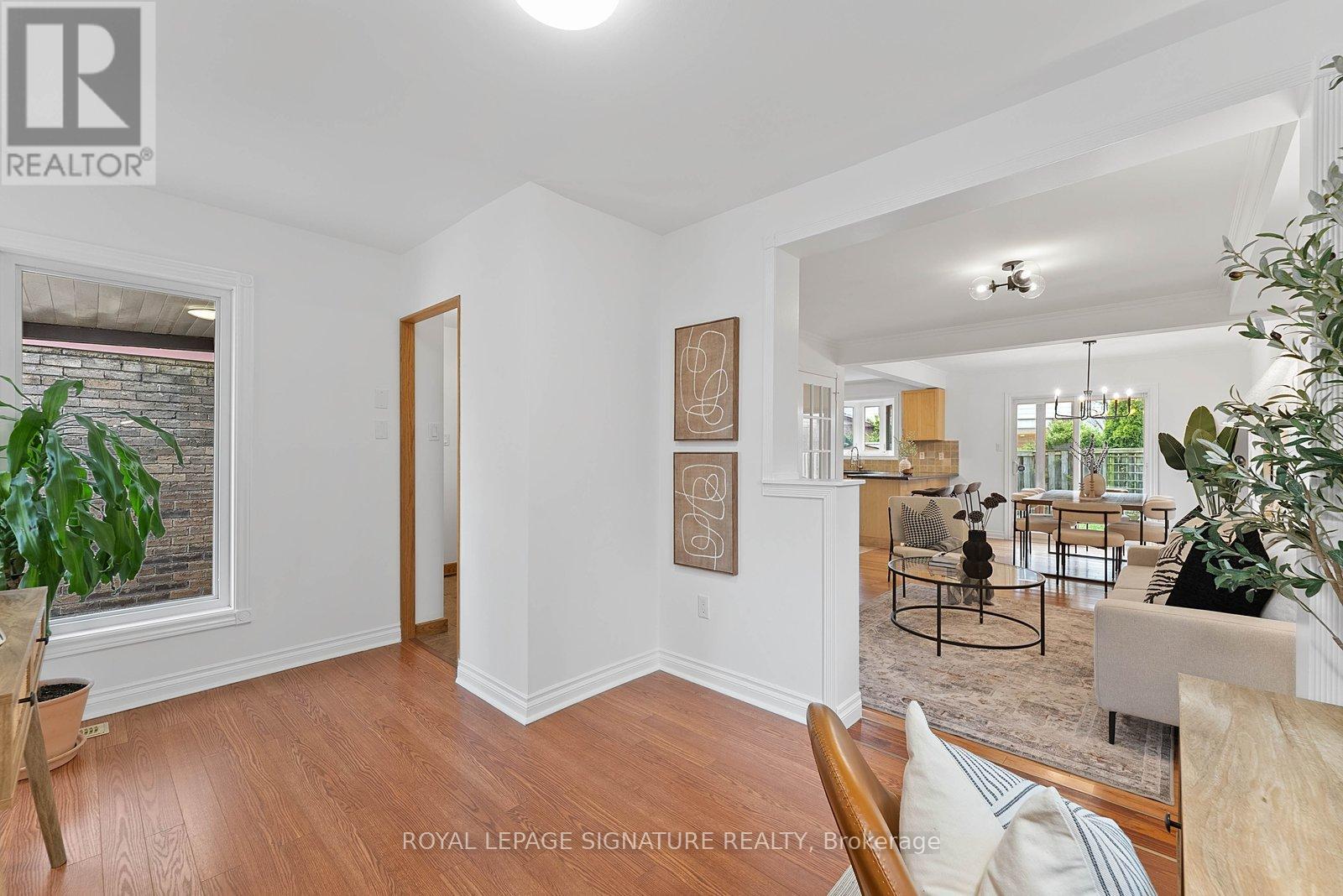 4046 Tea Garden Circle, Mississauga, Ontario  L5B 2W6 - Photo 8 - W12964332