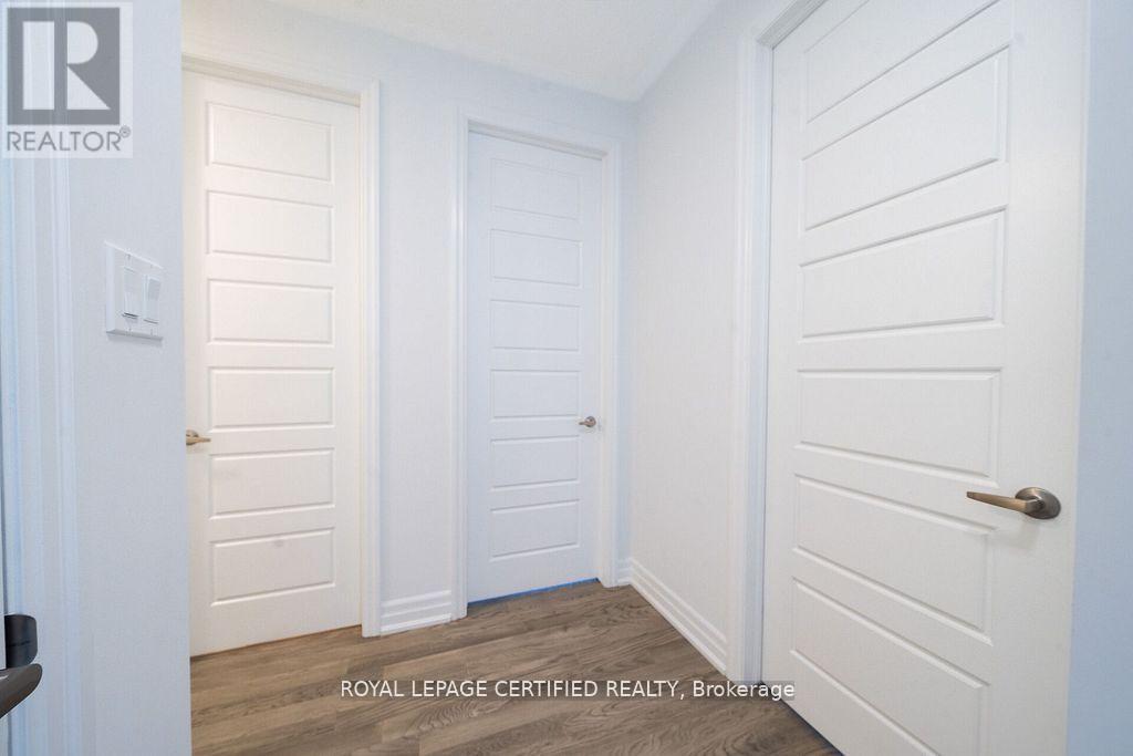 3150 William Cutmore Boulevard, Oakville, Ontario  L6H 7X2 - Photo 16 - W12964346