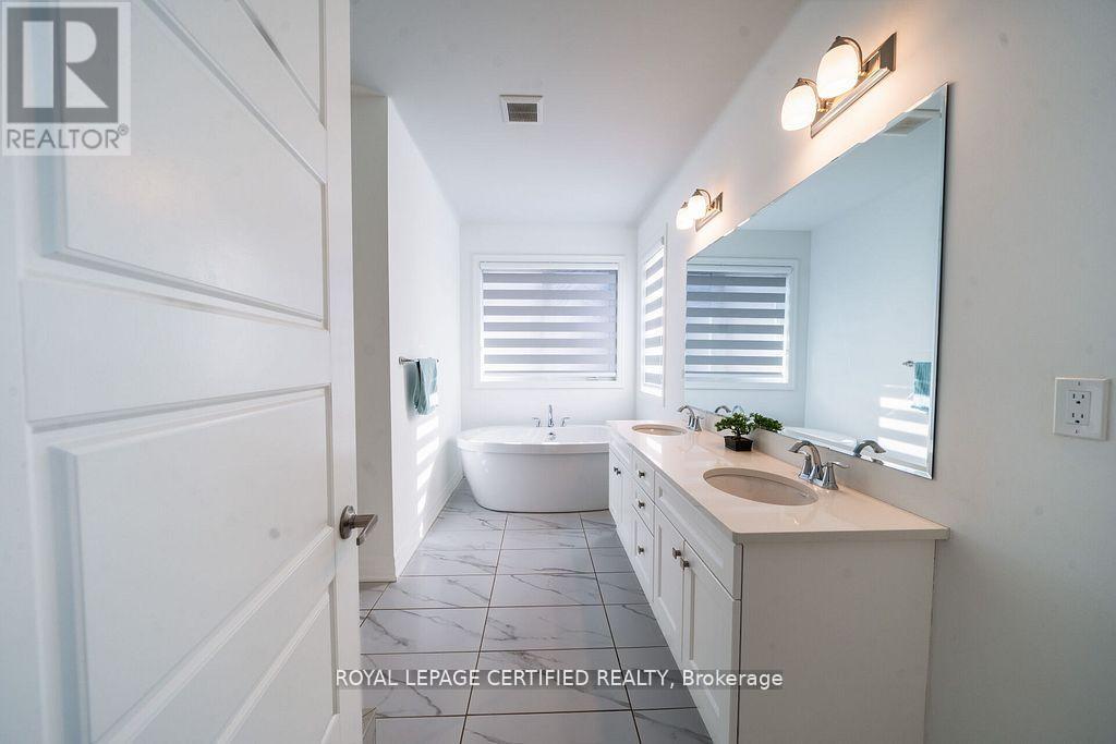 3150 William Cutmore Boulevard, Oakville, Ontario  L6H 7X2 - Photo 20 - W12964346