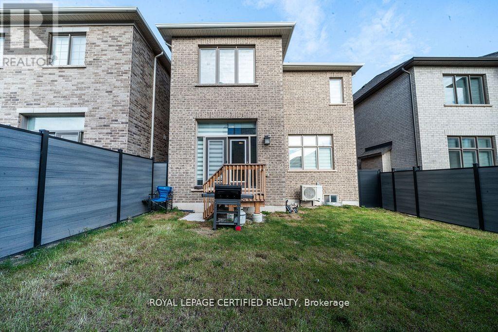3150 William Cutmore Boulevard, Oakville, Ontario  L6H 7X2 - Photo 32 - W12964346