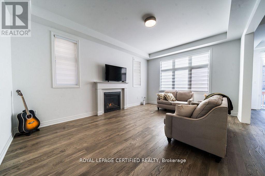 3150 William Cutmore Boulevard, Oakville, Ontario  L6H 7X2 - Photo 8 - W12964346