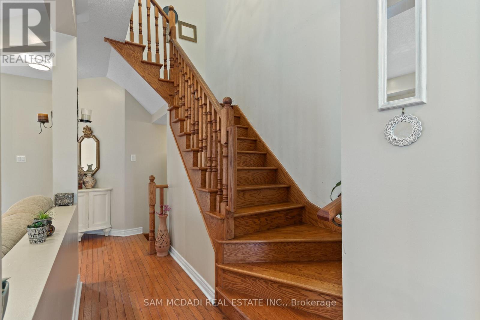 1514 Portsmouth Place, Mississauga, Ontario  L5M 7W1 - Photo 14 - W12964358