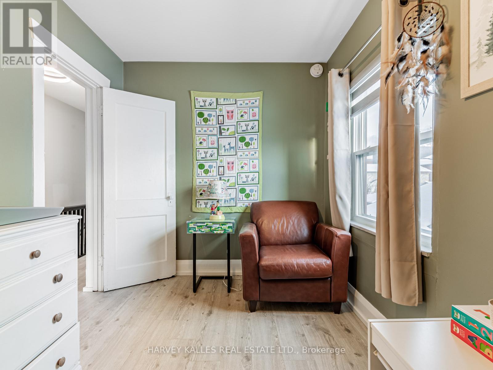 125 Kane Avenue, Toronto, Ontario  M6M 3N1 - Photo 19 - W12964396