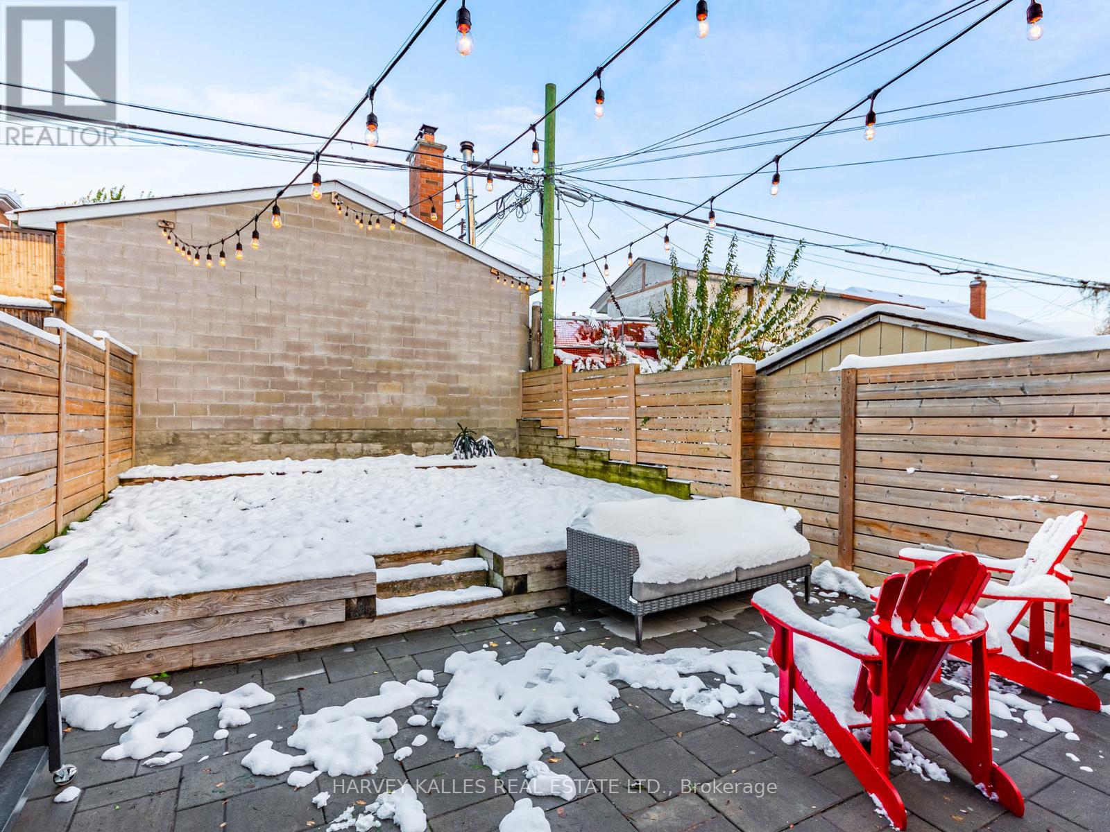 125 Kane Avenue, Toronto, Ontario  M6M 3N1 - Photo 29 - W12964396