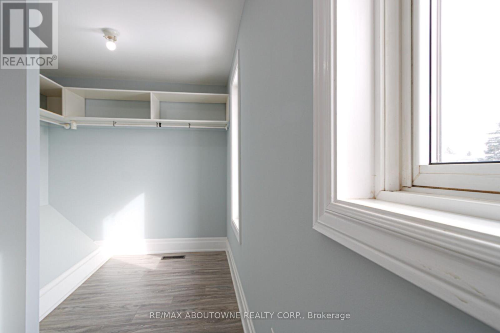 41 - 1532 Lancaster Drive, Oakville, Ontario  L6H 2Z3 - Photo 21 - W12964402