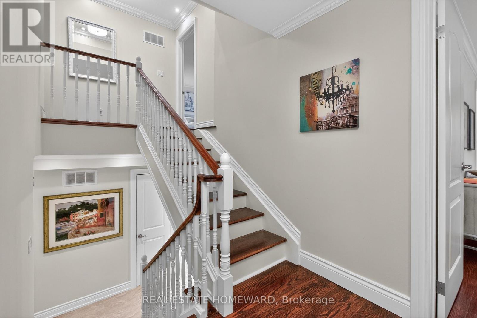 3532 Pinesmoke Crescent, Mississauga, Ontario  L4Y 3L3 - Photo 24 - W12964438