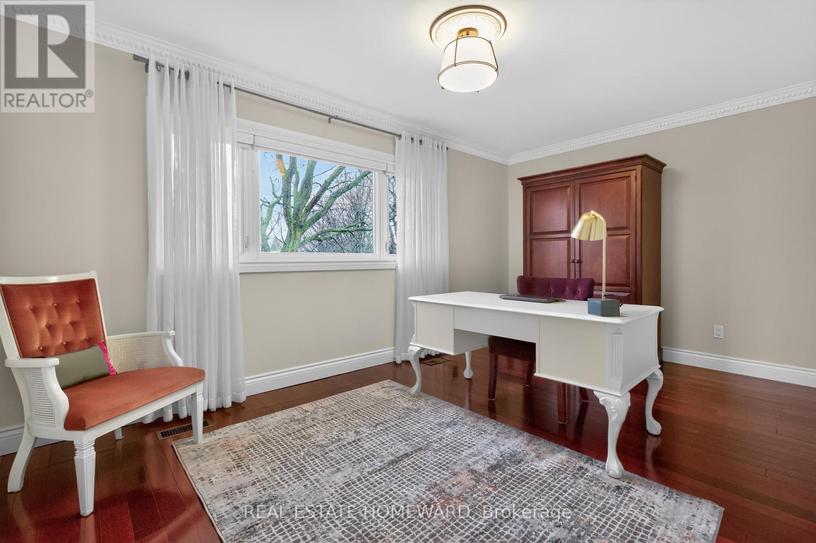 3532 Pinesmoke Crescent, Mississauga, Ontario  L4Y 3L3 - Photo 37 - W12964438