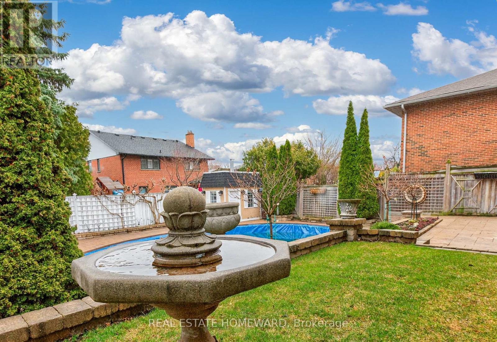 3532 Pinesmoke Crescent, Mississauga, Ontario  L4Y 3L3 - Photo 40 - W12964438