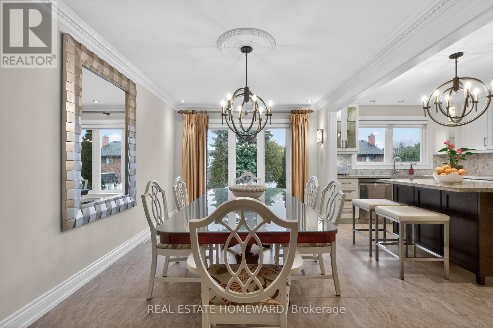 3532 Pinesmoke Crescent, Mississauga, Ontario  L4Y 3L3 - Photo 9 - W12964438