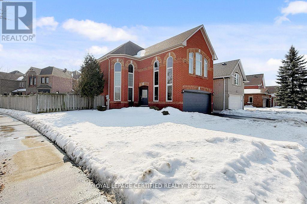 3898 Parkgate Drive, Mississauga, Ontario  L5N 7B4 - Photo 3 - W12964462