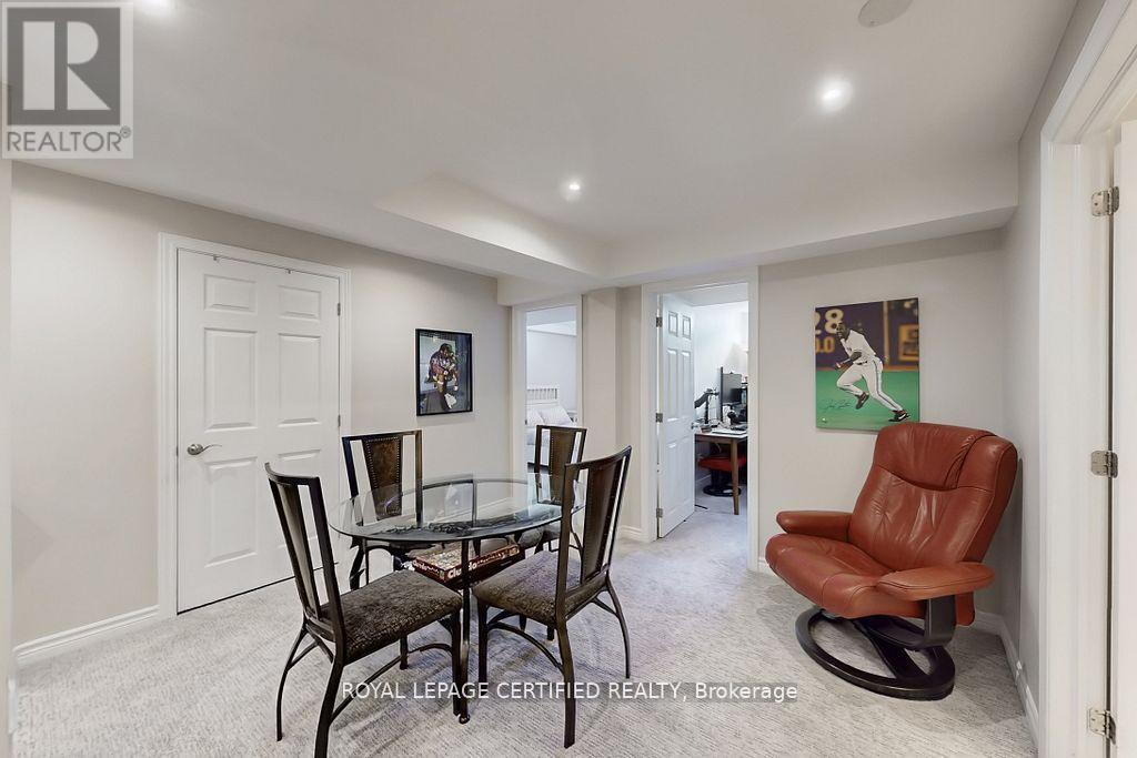 3898 Parkgate Drive, Mississauga, Ontario  L5N 7B4 - Photo 40 - W12964462