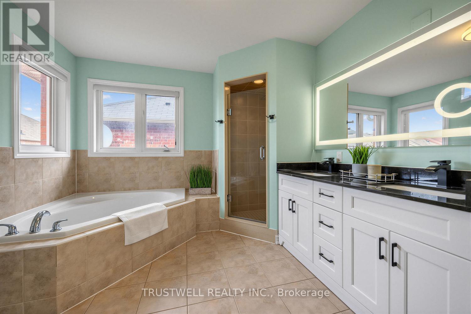 1295 Sim Place, Milton, Ontario  L9T 8M3 - Photo 21 - W12964476