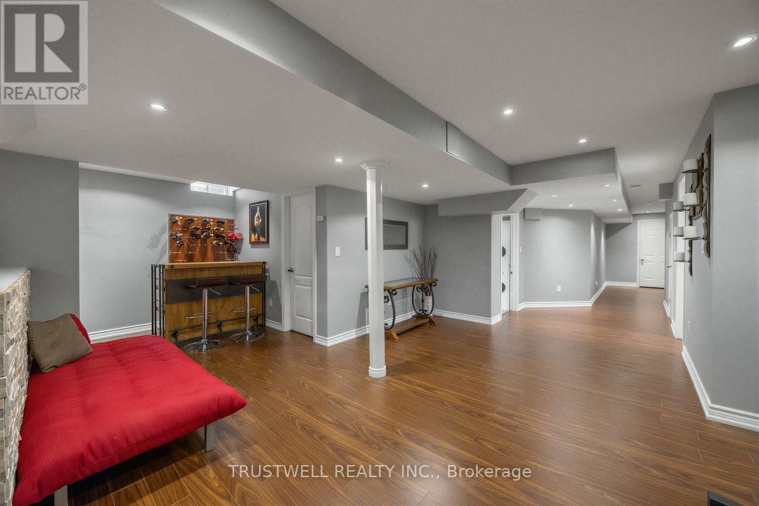 1295 Sim Place, Milton, Ontario  L9T 8M3 - Photo 27 - W12964476