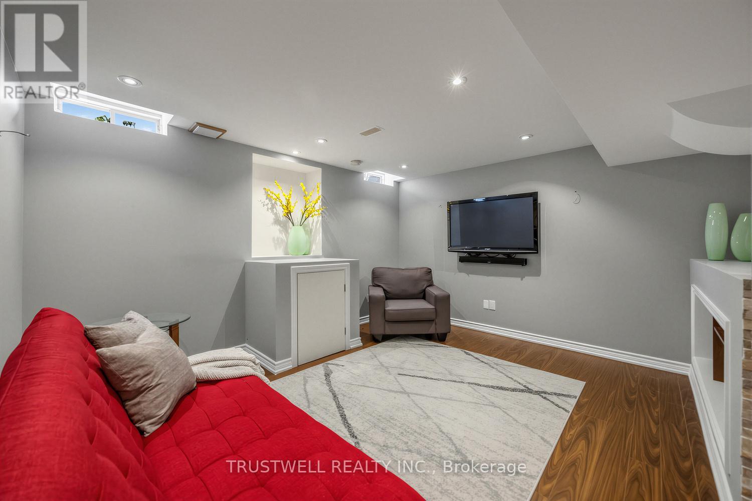 1295 Sim Place, Milton, Ontario  L9T 8M3 - Photo 29 - W12964476