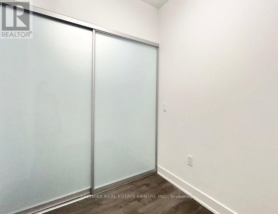 220 - 2333 Khalsa Gate, Oakville, Ontario  L6M 0X7 - Photo 14 - W12964546