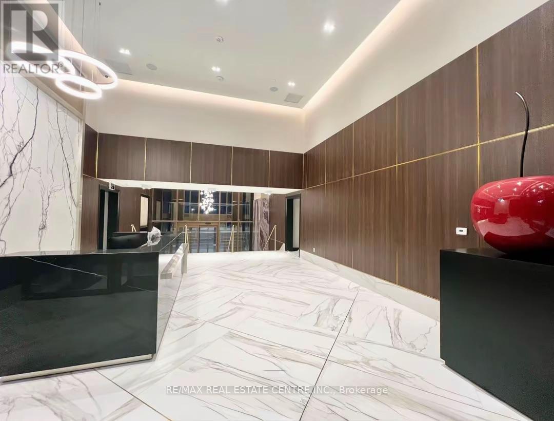 220 - 2333 Khalsa Gate, Oakville, Ontario  L6M 0X7 - Photo 4 - W12964546