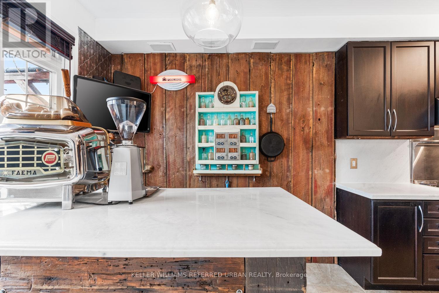 26 Abraham Welsh Road, Toronto, Ontario  M9M 0B7 - Photo 10 - W12964572