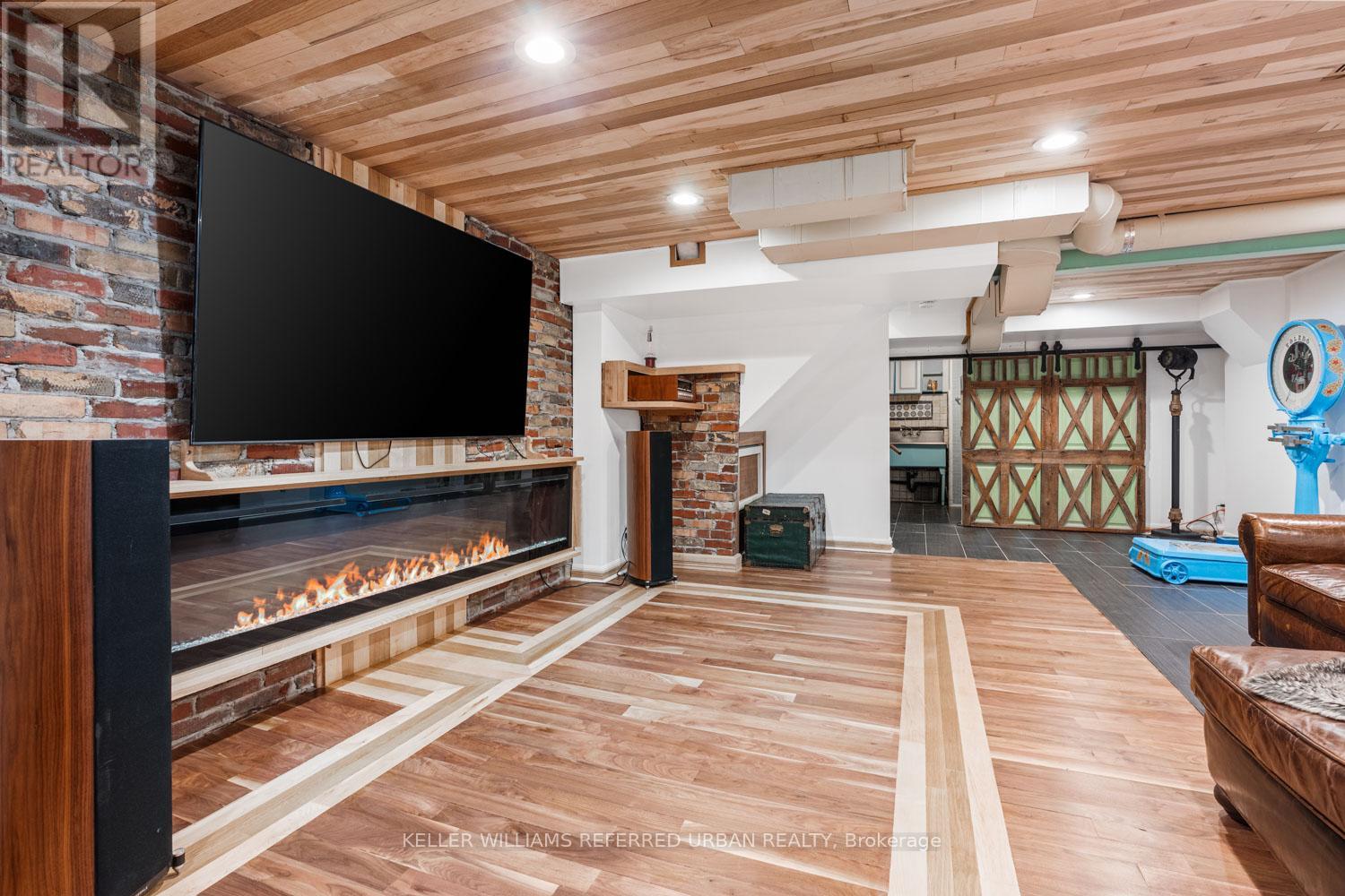 26 Abraham Welsh Road, Toronto, Ontario  M9M 0B7 - Photo 36 - W12964572