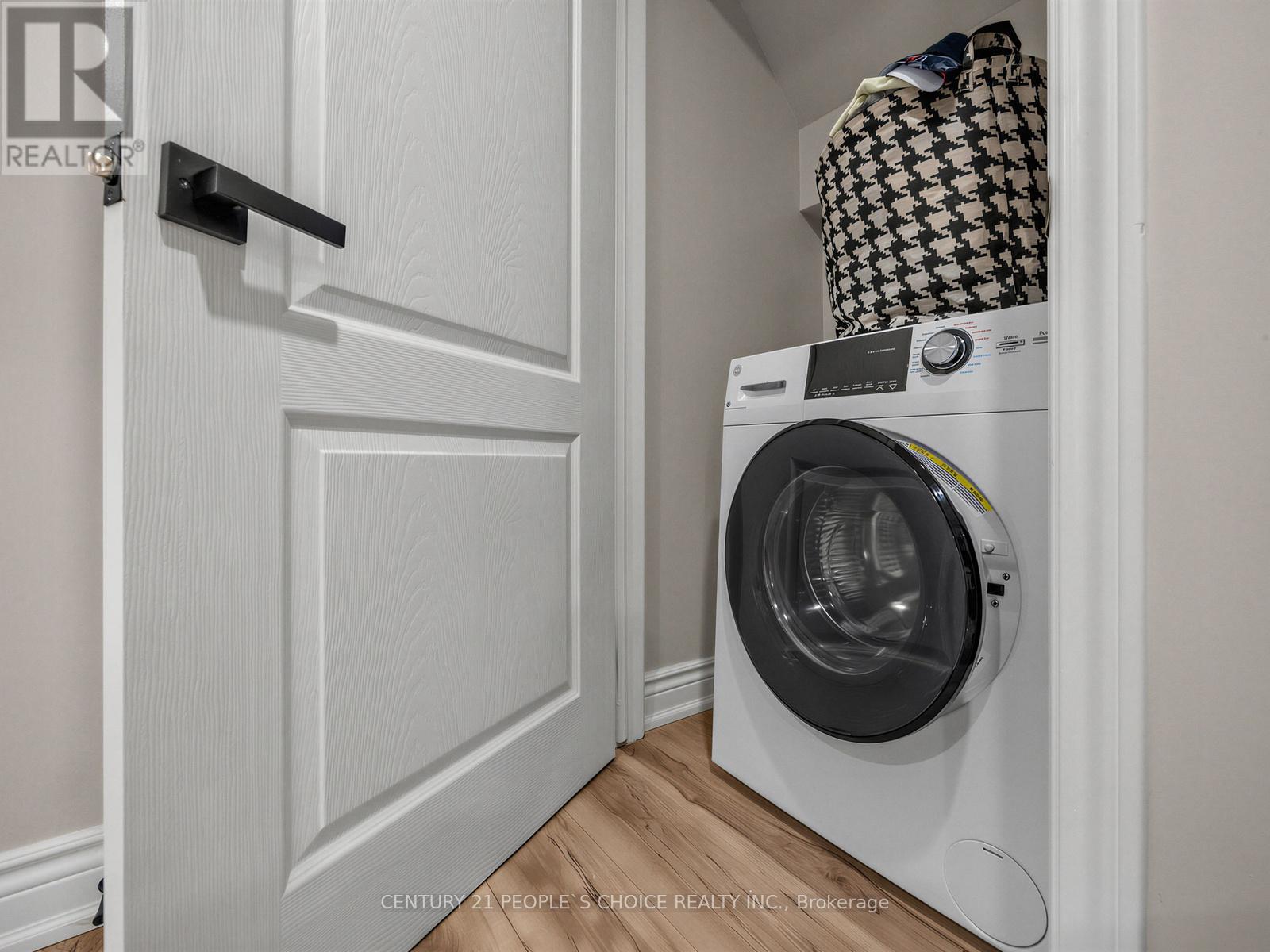 5298 Roadside Way E, Mississauga, Ontario  L5M 0H9 - Photo 23 - W12964578