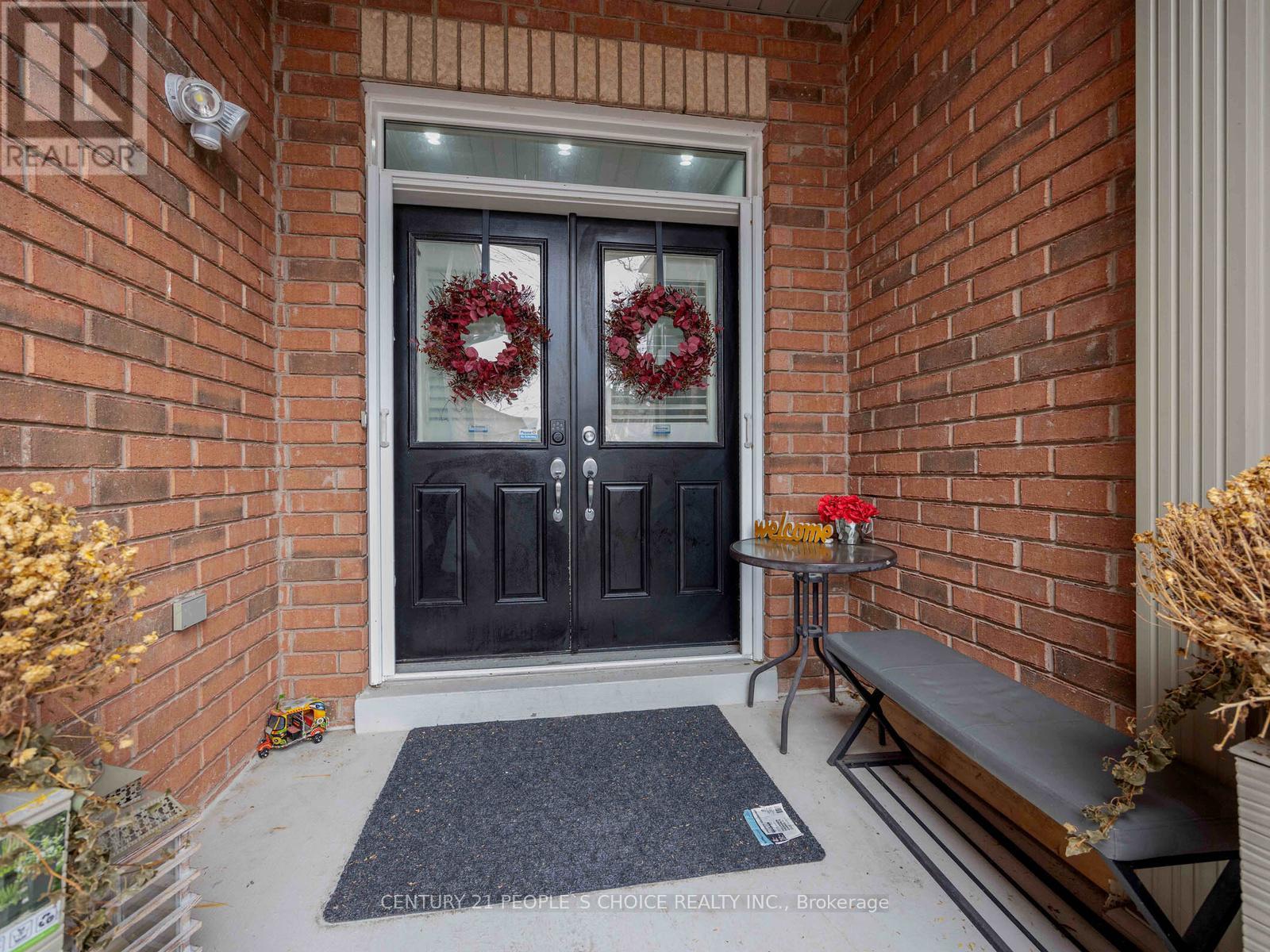 5298 Roadside Way E, Mississauga, Ontario  L5M 0H9 - Photo 3 - W12964578