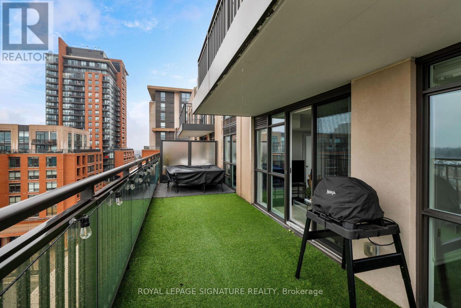 726 - 3091 Dufferin Street, Toronto, Ontario  M6A 0C4 - Photo 4 - W12964602